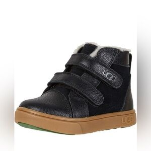 Kids Black Leather Shoes with Faux Fur Lining